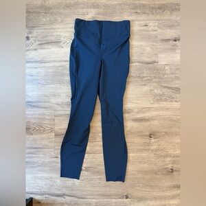 Lululemon true navy tights